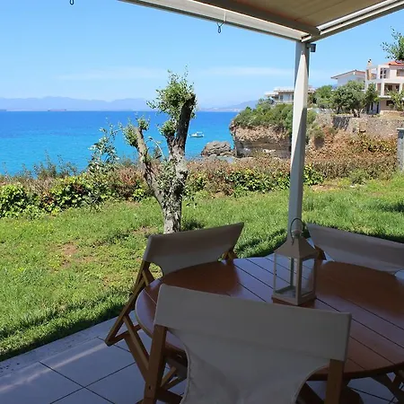 Avia Holiday Homes Chambre photo